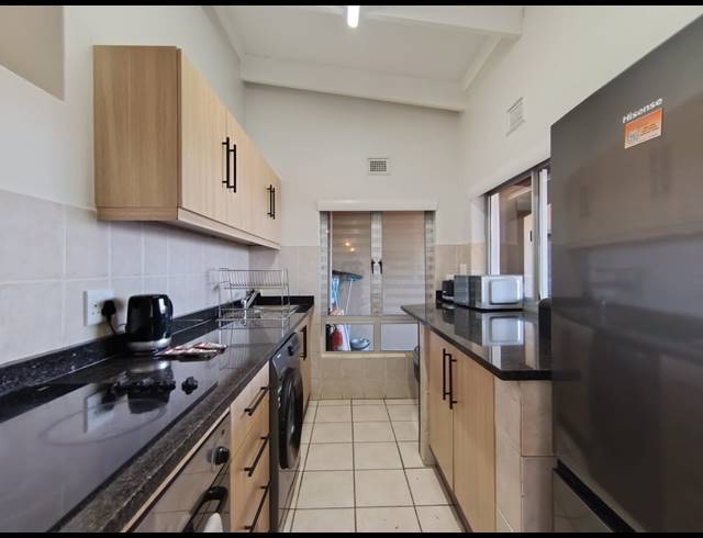 2 BEDROOM APARTMENT FOR SALE IN SHAKAS ROCK